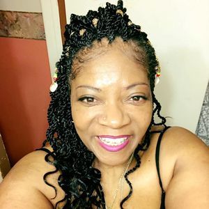 Meet your Posher, Catherine